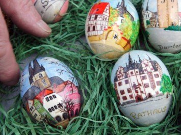 16 способов, как можно покрасить яйца на Пасху